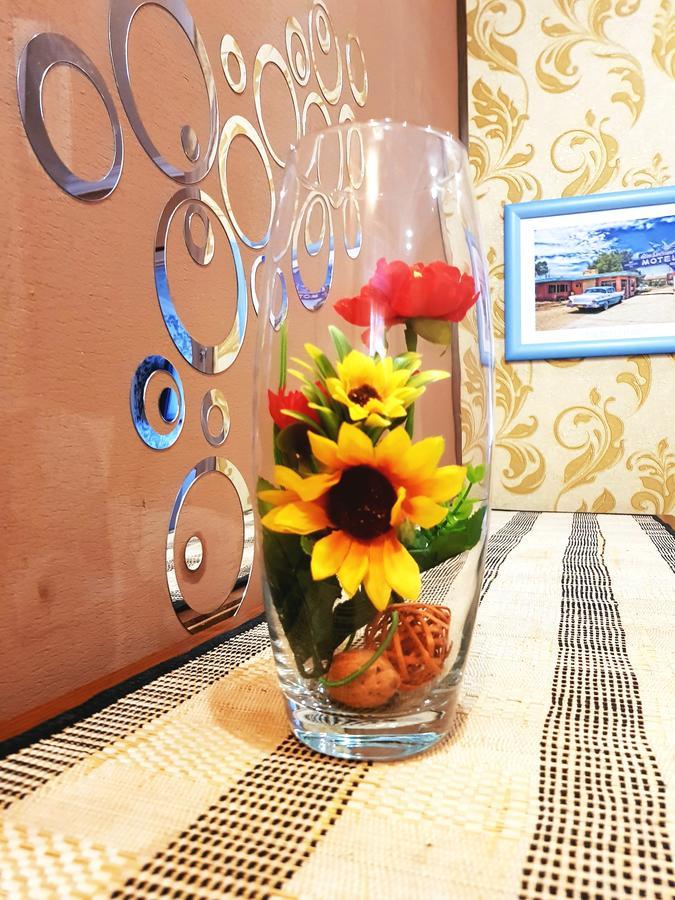 Apartment Ushakova 16 Днепр Экстерьер фото